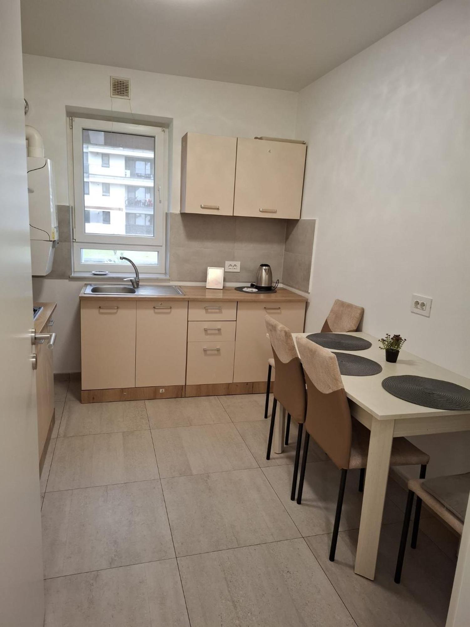 Kasper Cozy Apartments - Coresi Mall #Braşov Eksteriør billede